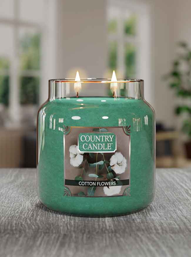 Cotton Flowers Medium Candle - Kringle Candle Company