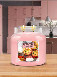 Sweet Peach Medium 2-wick - Kringle Candle Company
