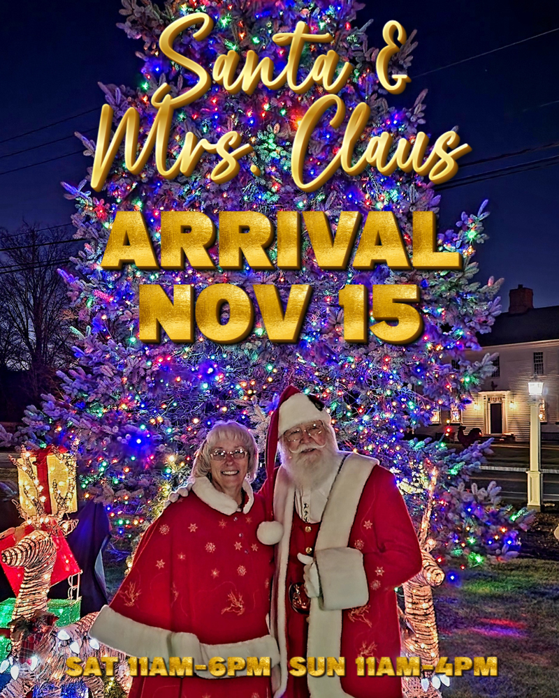 don’t forget to mark your calendar for Santa & Mrs. Claus arriving November 15th! 🎅🤶