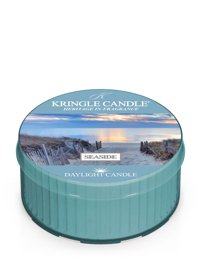 Kringle Candle Seaside Daylight Candle on a white background