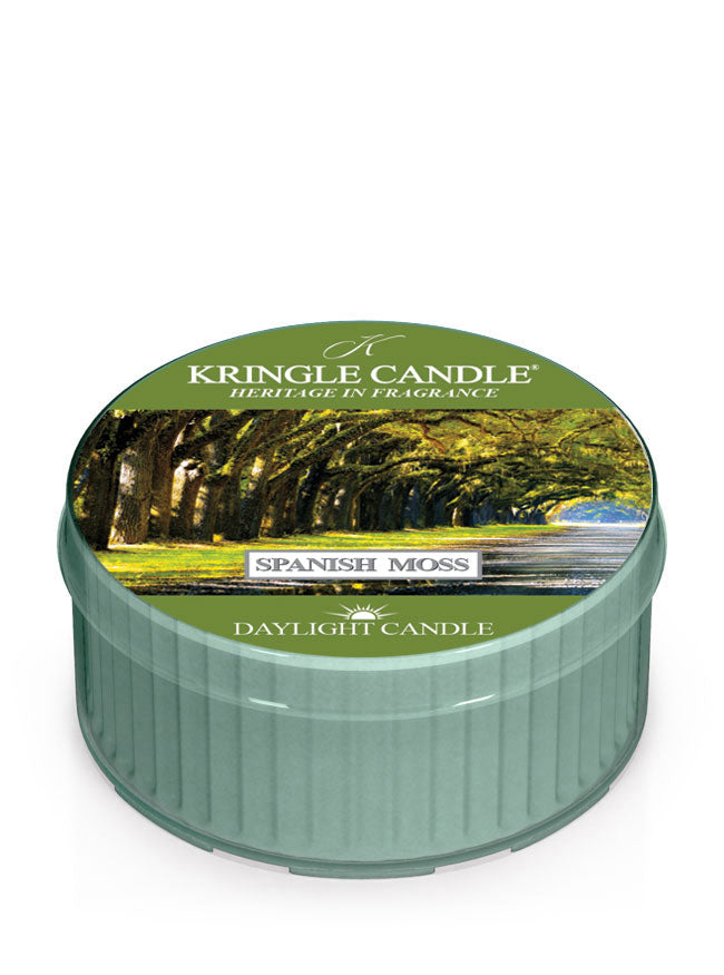 Green Kringle Candle tin labeled 