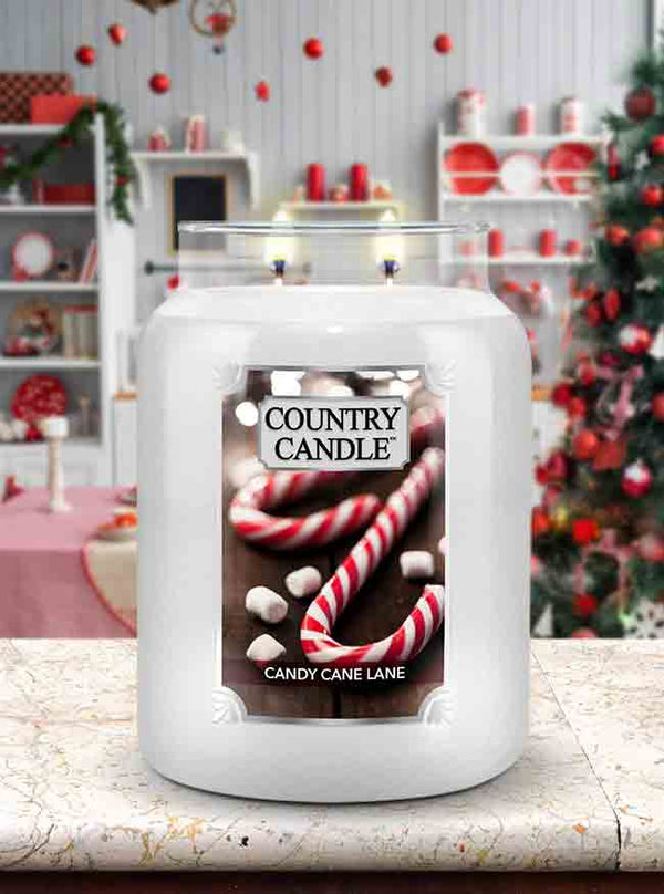 Candy Cane Lane | Paraffin Candle - Kringle Candle Company